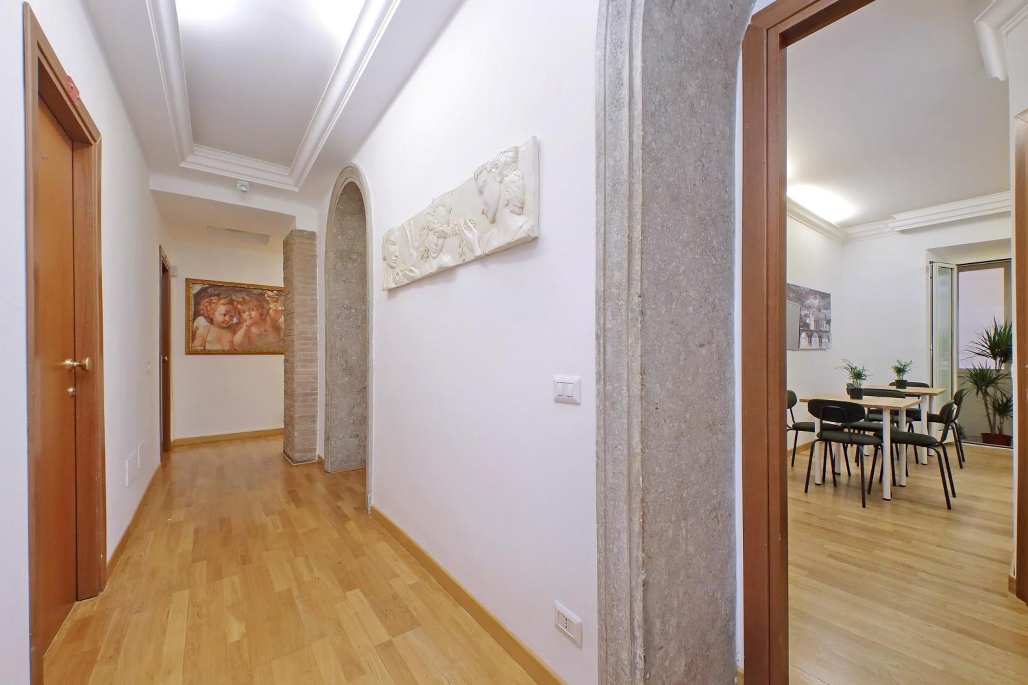 Romulus Rooms Екстериор снимка